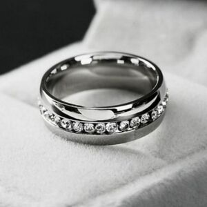 Titanium eternity ring with channel set zirconia stones womens size 8